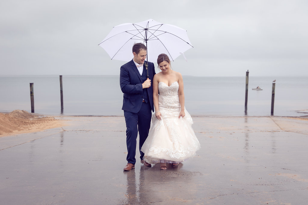 Eve & Hazard – The Sheering Shed – Cowes, Phillip Island